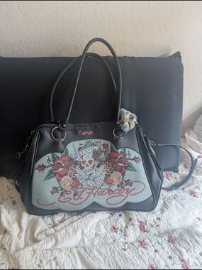 NWOT Ed Hardy Cross Body Purse, 2 Wrist Wallets, and Scarf Accessory 💖